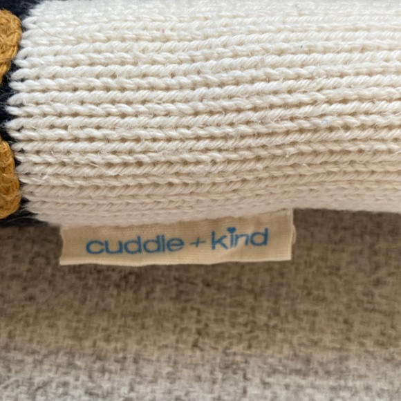 🧸Cuddle and Kind Hudson the polar bear 20” heirloom detail hand knit 🧶 - Picture 8 of 11